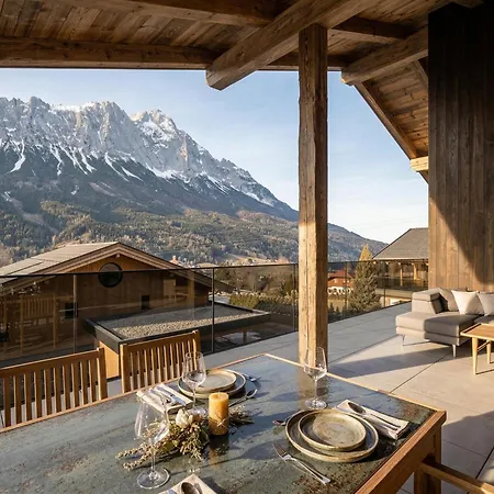 Dachstein Grand Alpine Chalet *